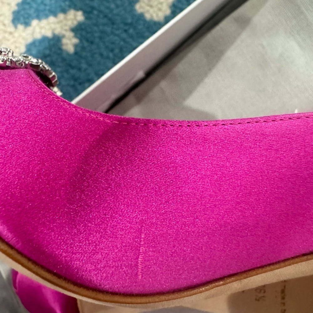 Manolo Blahnik Hangisi Women's Pink Satin Pumps 36.5 70mm - Picture 8 of 9